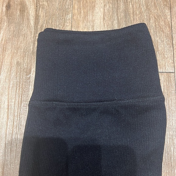 Fabletics High Waist Seamless Ribbed Black Leggings - Picture 7 of 13